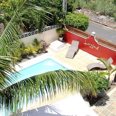 Lariad Bnb Flic en Flac Exterior photo
