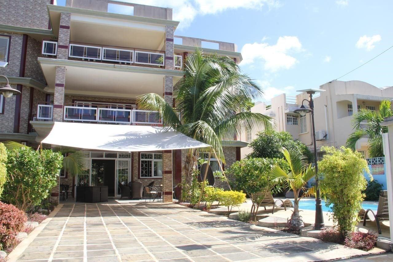 Lariad Bnb Flic en Flac Exterior photo